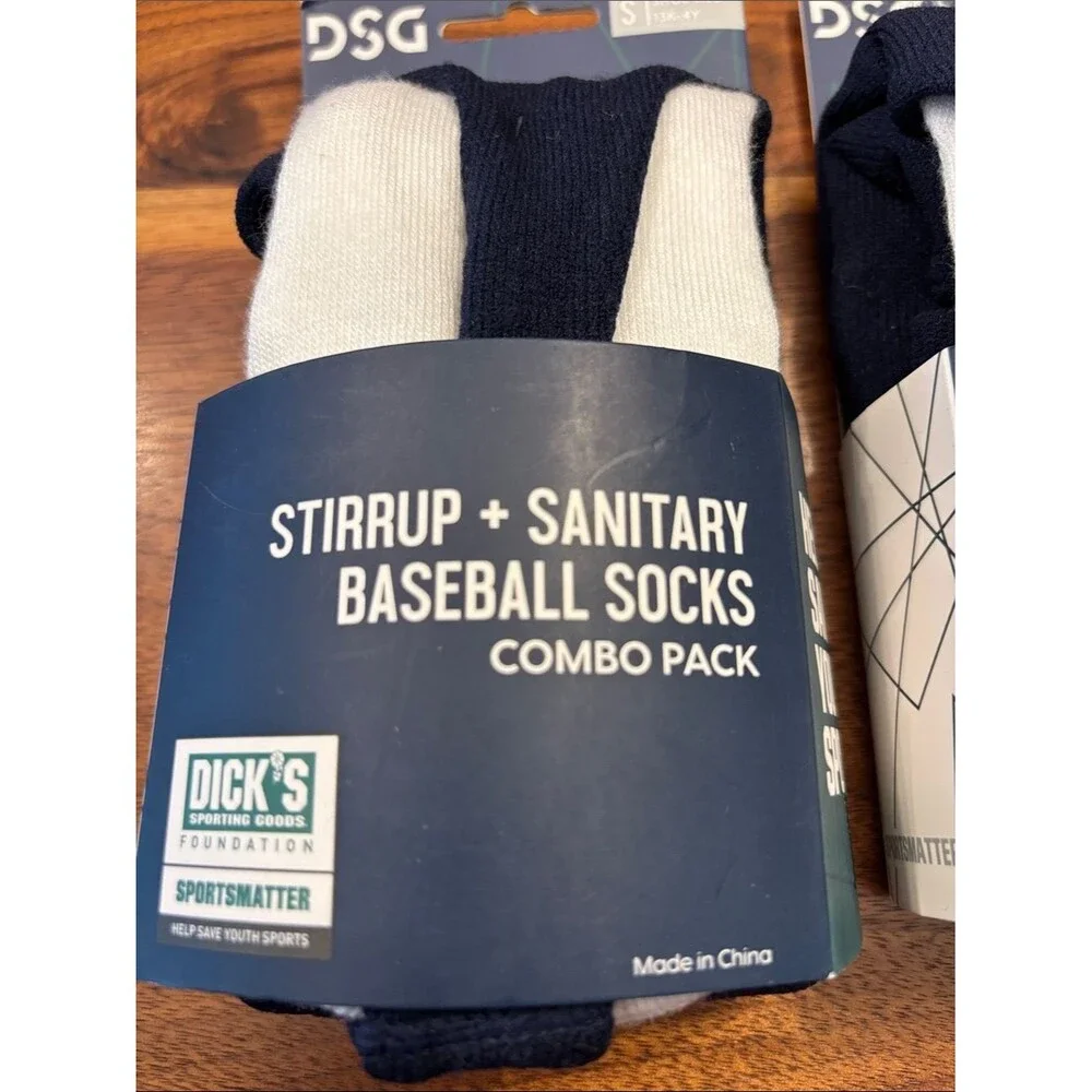 Dick’s Sporting Good Set of 2 Stirrup + Baseball Socks Combo Packs Size Small